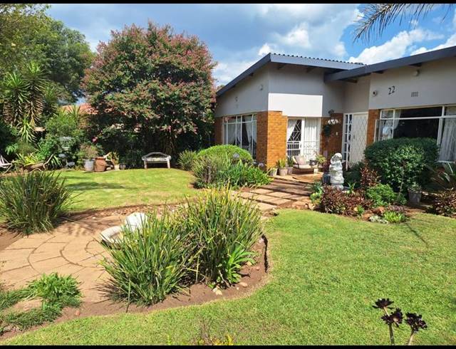 4 BEDROOM HOUSE FOR SALE IN SELCOURT